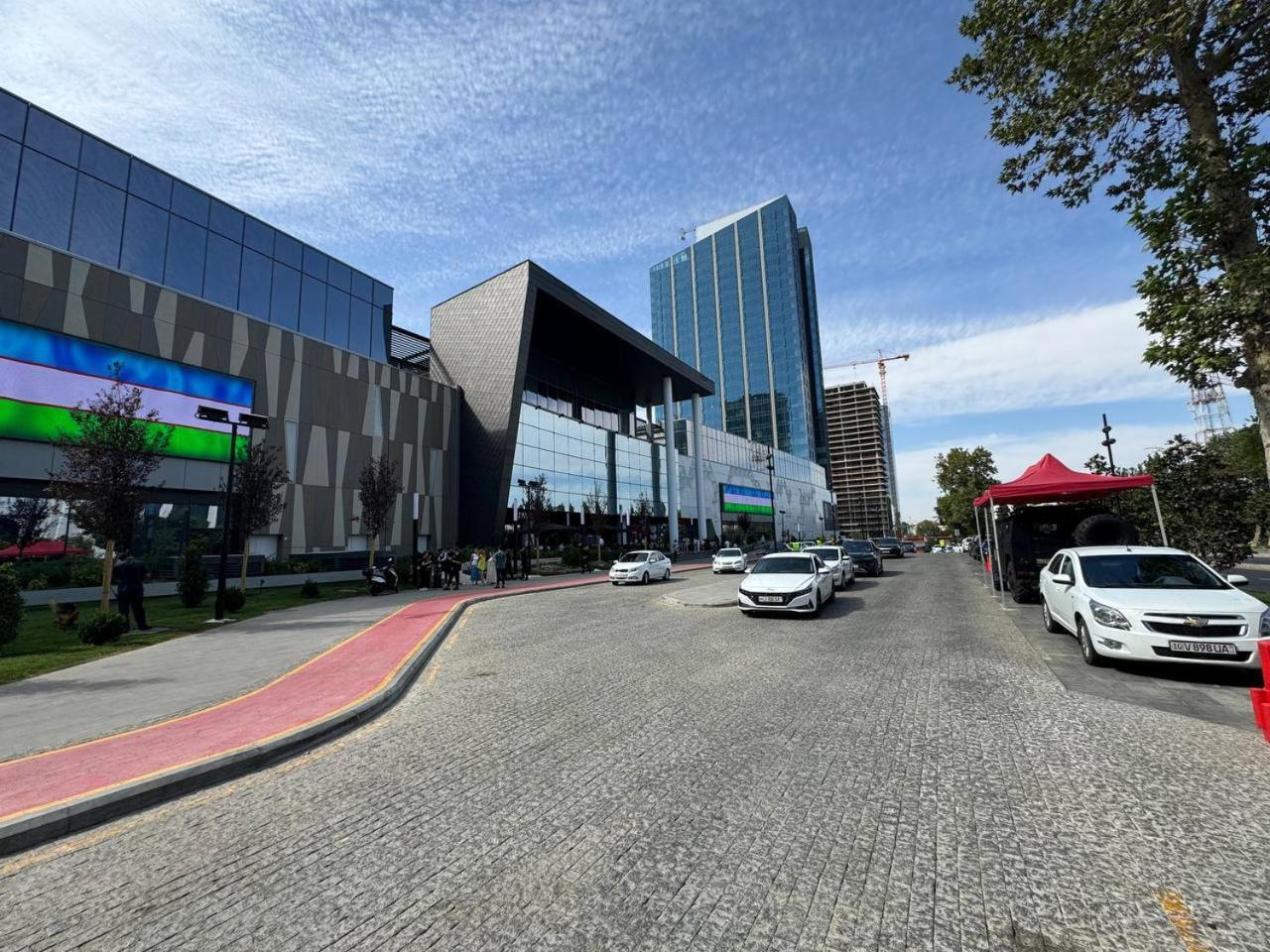 Abay Street- Tashkent City Center Экстерьер фото